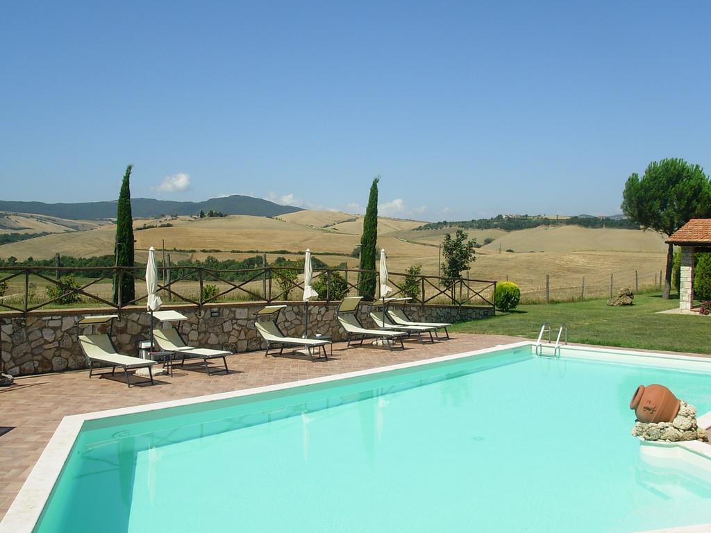 Agriturismo Sant' Ansano Guest House Castiglione d'Orcia Bagian luar foto